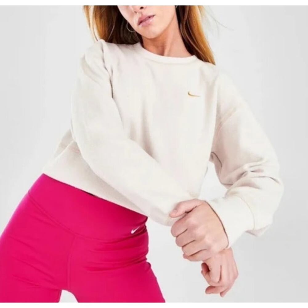 Nike Pink Fuzzy Fleece Cropped Sweatshirt Women's Large